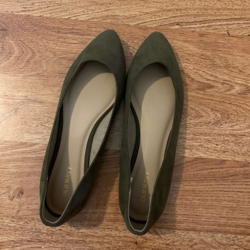 Old Navy army green flats